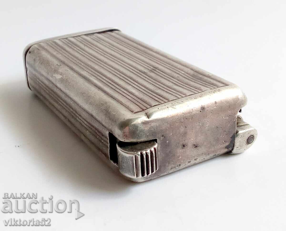 Licitație BRICCHETĂ DE BUzunar pe gaz FLAMINAIRE QUERCIA "CRILLON" - 1948 - Licitație BRICCHETĂ DE BUzunar pe gaz FLAMINAIRE QUERCIA "CRILLON" - 1948 -