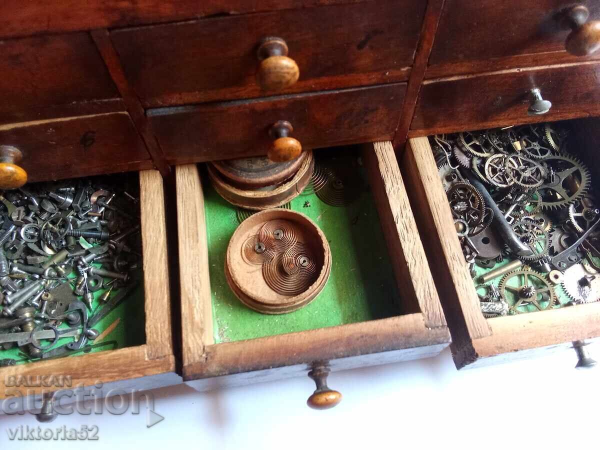 Old watchmaker's box with tools and parts - 6 Old watchmaker's box with tools and parts - 6