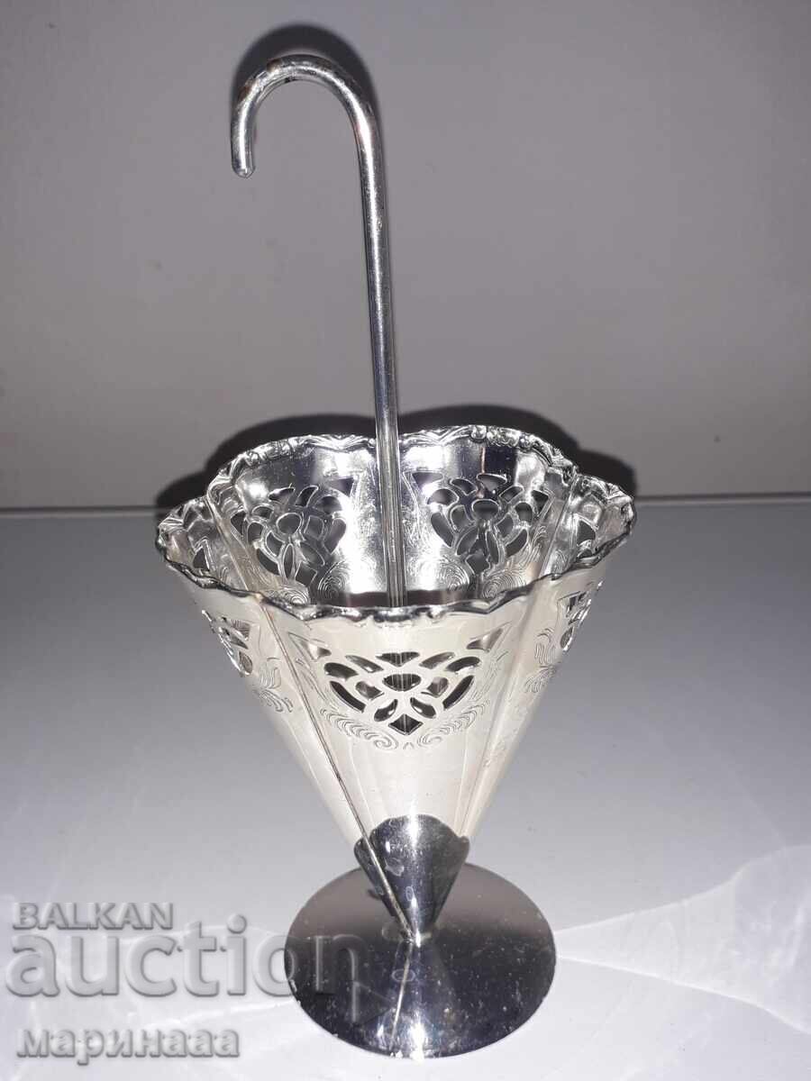 NAPKIN HOLDER. SILVER-PLATED BRASS - 5 NAPKIN HOLDER. SILVER-PLATED BRASS - 5