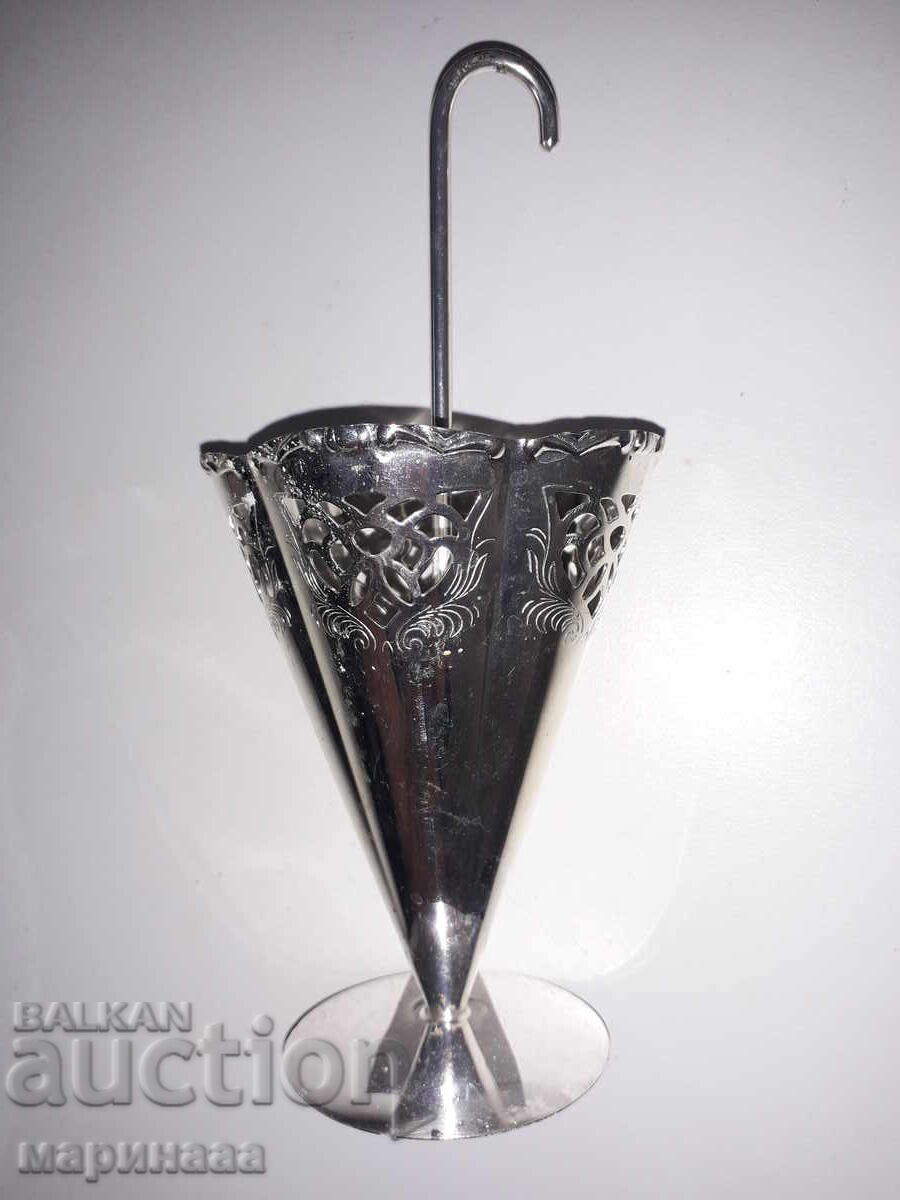 NAPKIN HOLDER. SILVER-PLATED BRASS NAPKIN HOLDER. SILVER-PLATED BRASS