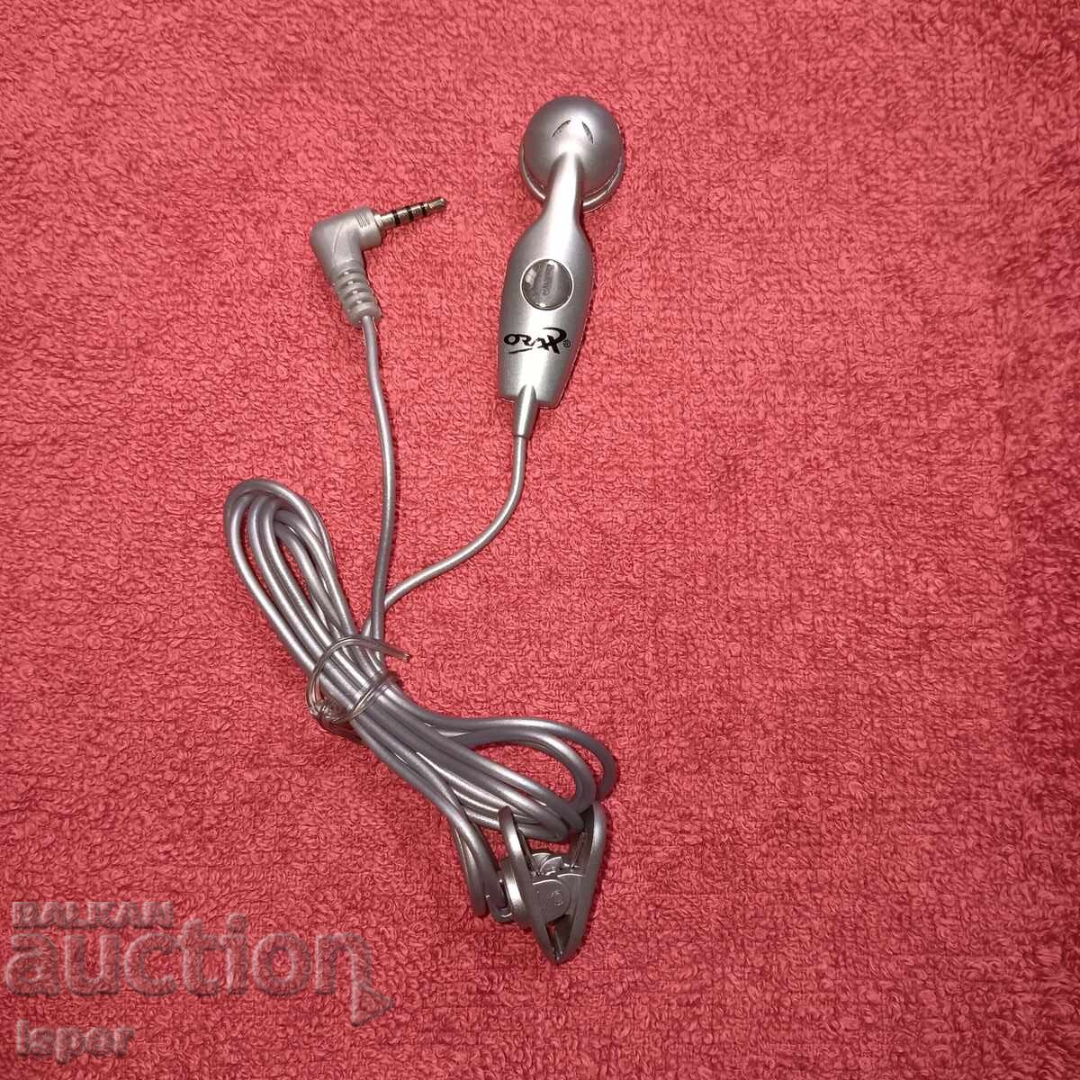 Nou handsfree pentru Sony J5