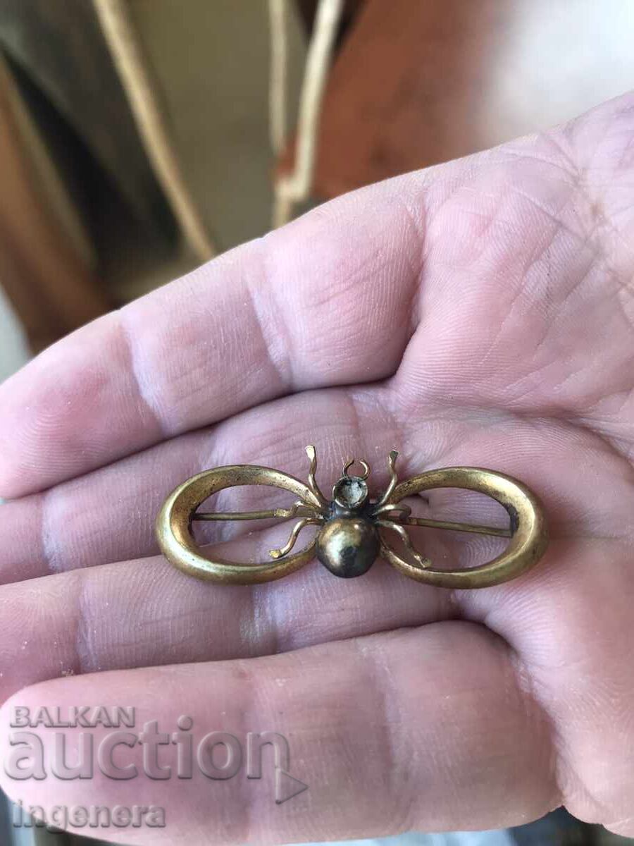 ANTIQUE BRONZE RENAISSANCE BROOCH with price 25.00 BGN | € 12.78 ANTIQUE BRONZE RENAISSANCE BROOCH with price 25.00 BGN | € 12.78