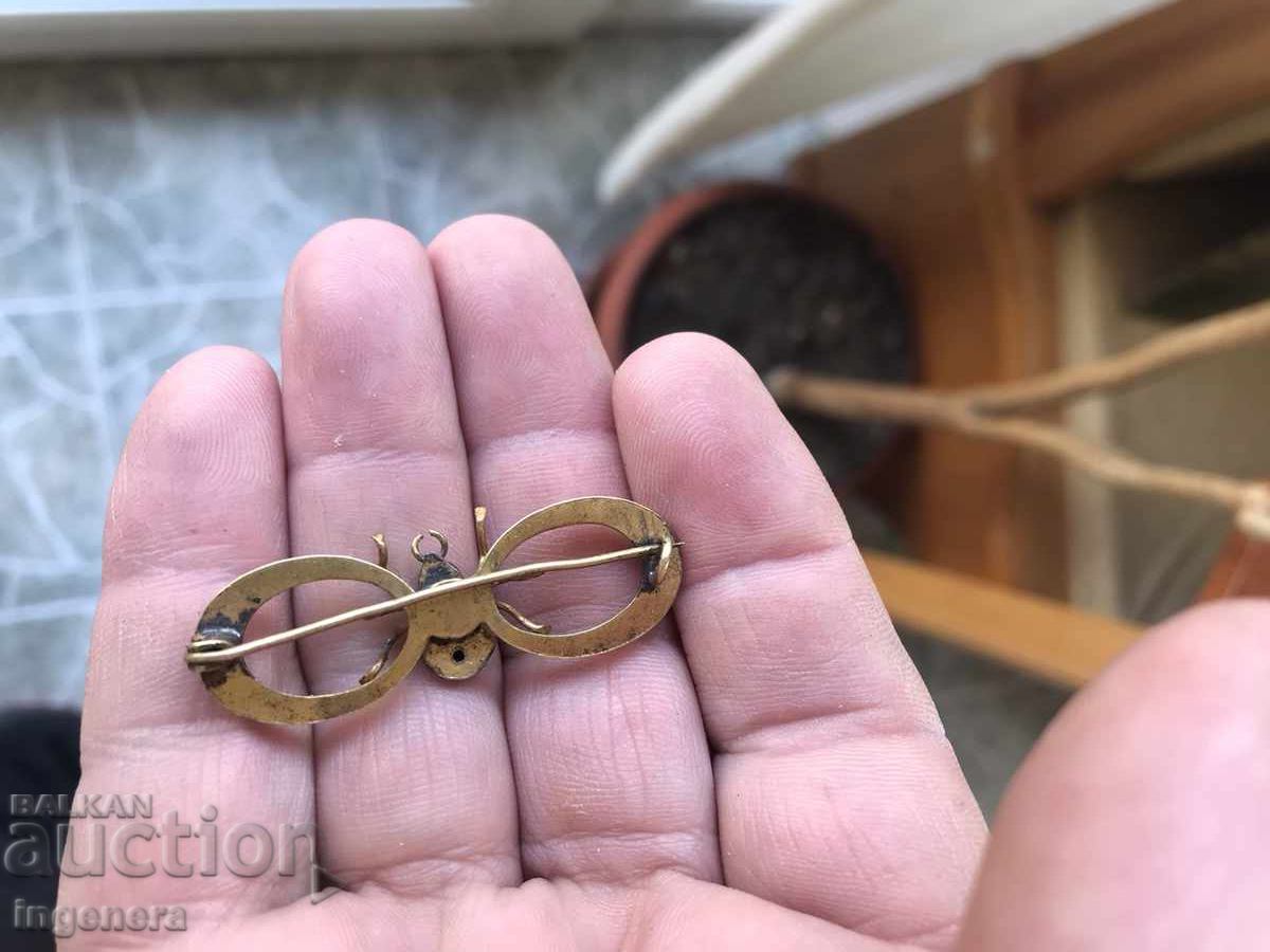 Delivery of ANTIQUE BRONZE RENAISSANCE BROOCH Delivery of ANTIQUE BRONZE RENAISSANCE BROOCH