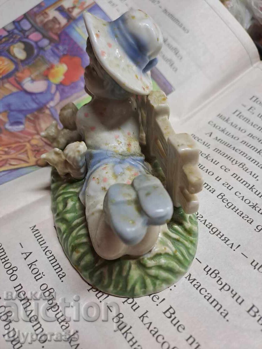 Аукцион Порцелан фигура Аукцион Порцелан фигура