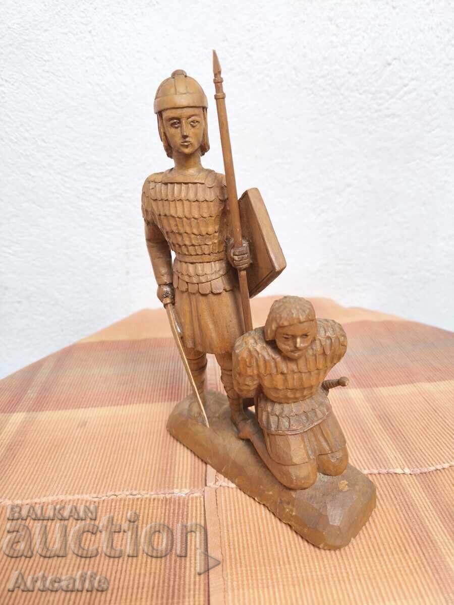 Ξύλινη φιγούρα Ιππότης Στρατιώτης με τιμή 100.00 BGN | € 51.13 Ξύλινη φιγούρα Ιππότης Στρατιώτης με τιμή 100.00 BGN | € 51.13