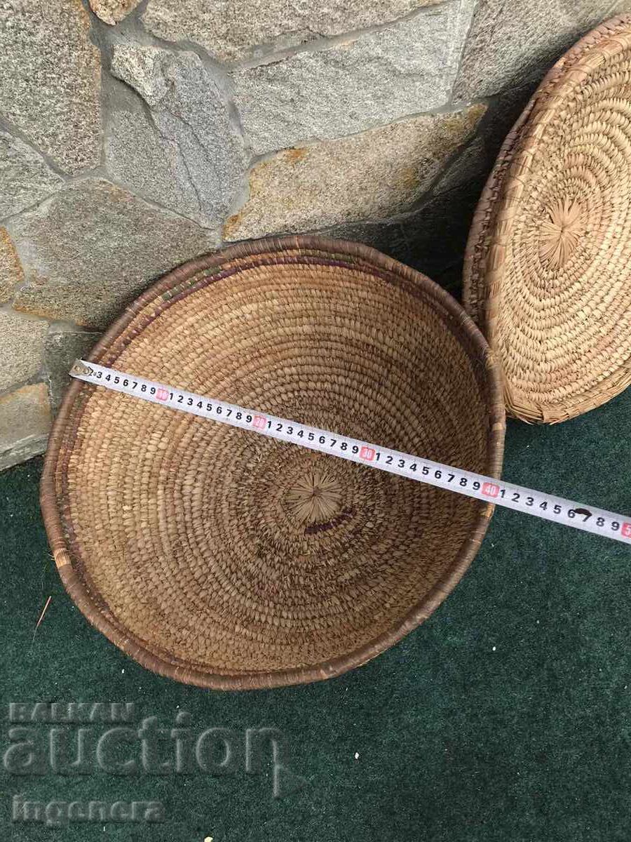 Delivery of BASKET PANEL WITH LARGE WICKEN RATTAN Delivery of BASKET PANEL WITH LARGE WICKEN RATTAN