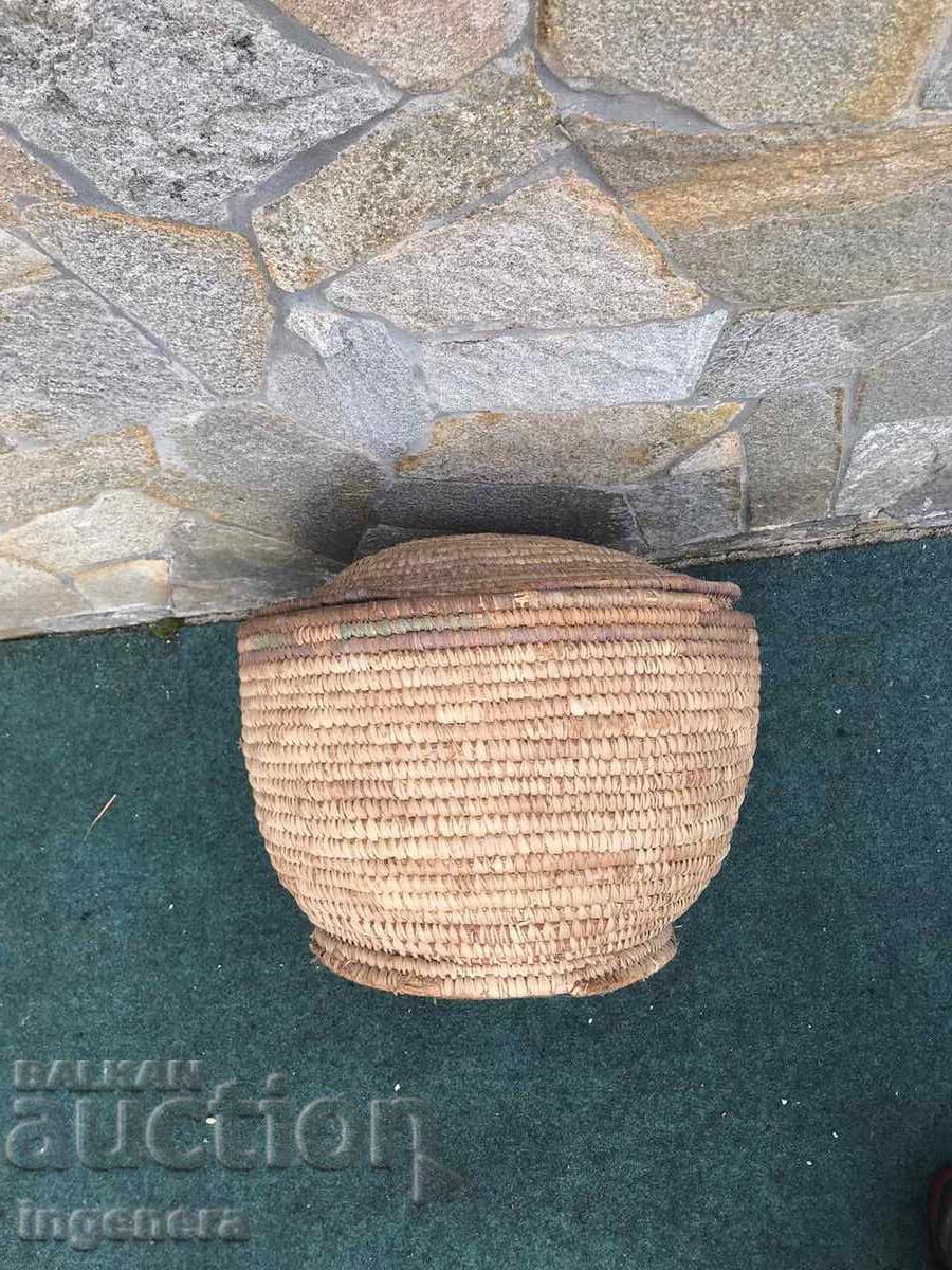 BASKET PANEL WITH LARGE WICKEN RATTAN - 7 BASKET PANEL WITH LARGE WICKEN RATTAN - 7