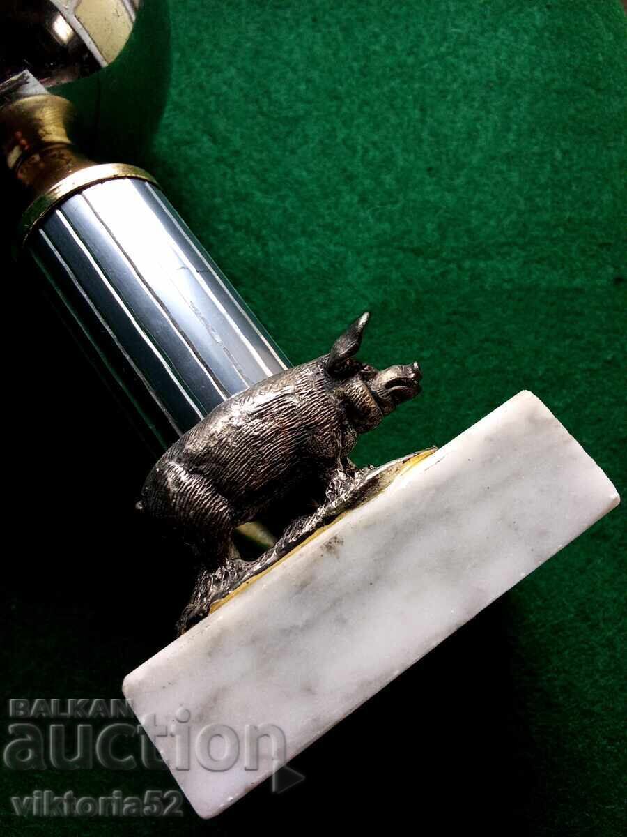 Auction Old prize cup for a pig farmer - pig figure Auction Old prize cup for a pig farmer - pig figure
