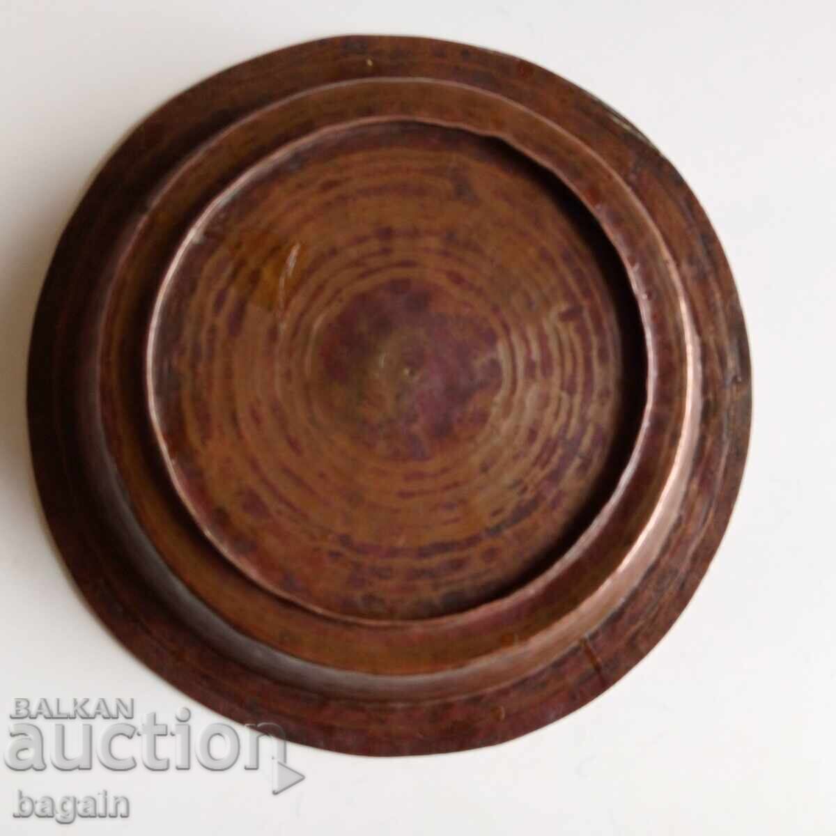 Auction A unique Bulgarian sahan from 1811. Auction A unique Bulgarian sahan from 1811.