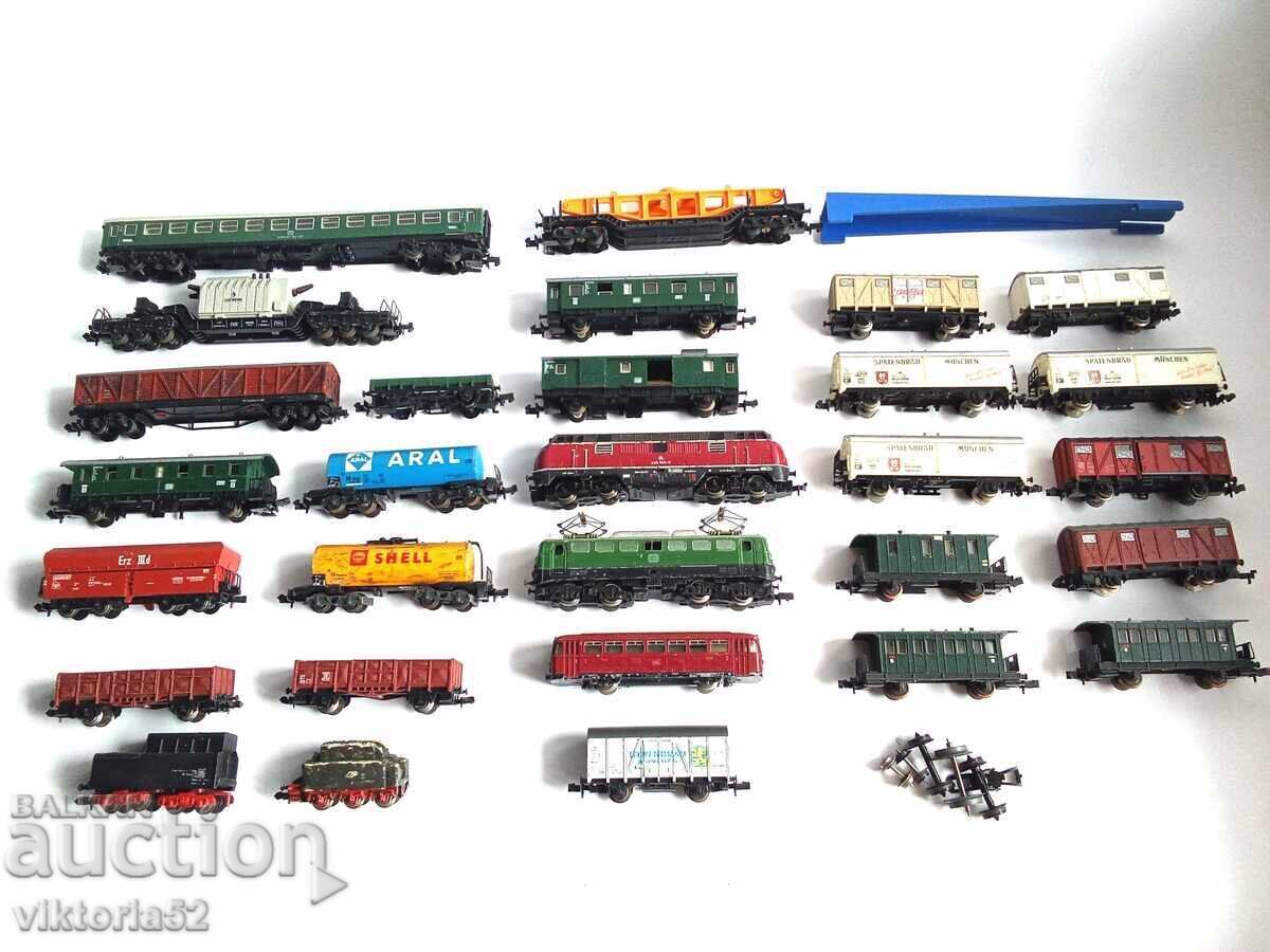 Old trains and wagons N scale - 5