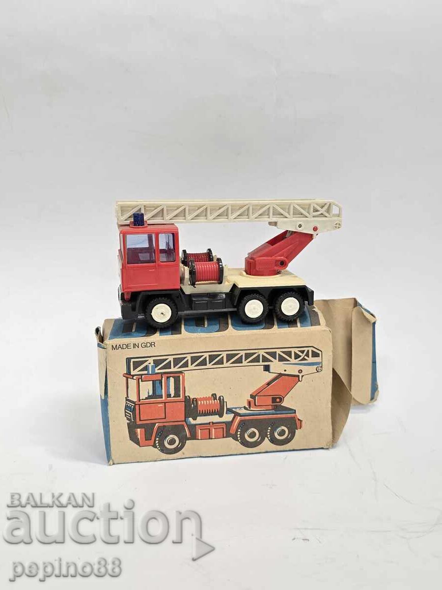GDR BISON Old fire truck - 6 GDR BISON Old fire truck - 6