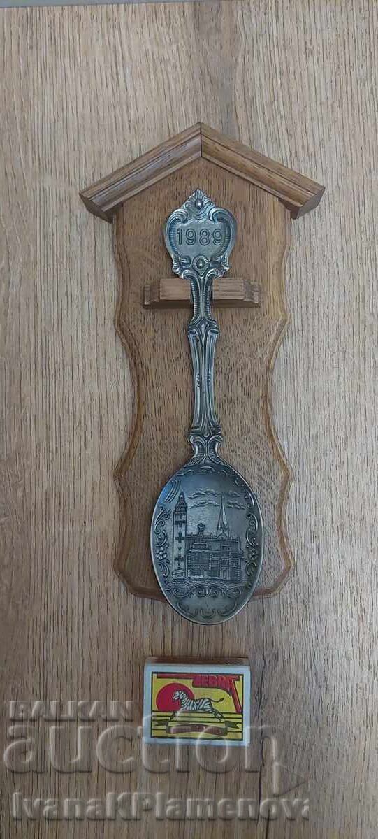 Souvenir for connoisseurs - 6