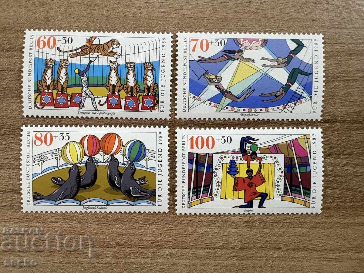 Berlin - Youth Welfare - Circus (1989) MNH Berlin - Youth Welfare - Circus (1989) MNH