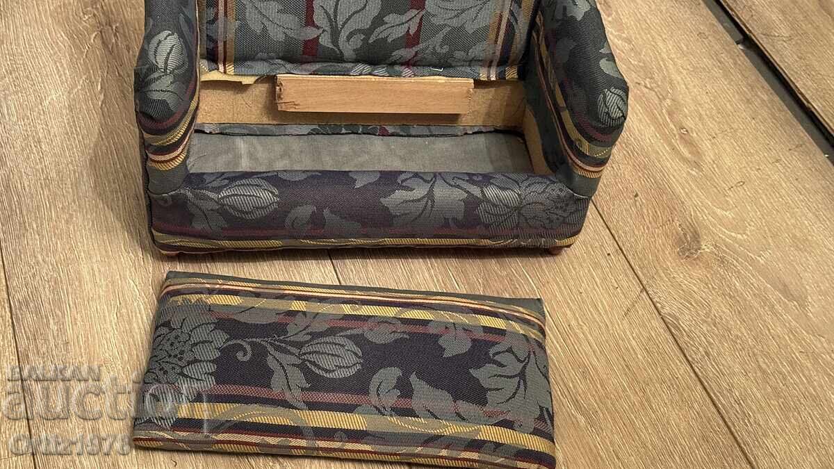 Solid handmade doll sofa, 1.9kg with price 95.00 BGN | € 48.57 Solid handmade doll sofa, 1.9kg with price 95.00 BGN | € 48.57