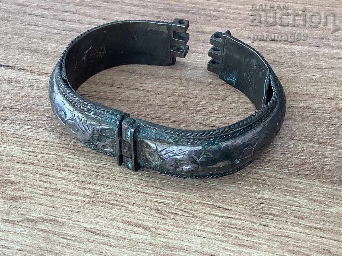 Licitație Bratara din argint renascentista Bijuterii Sachan Etnografie