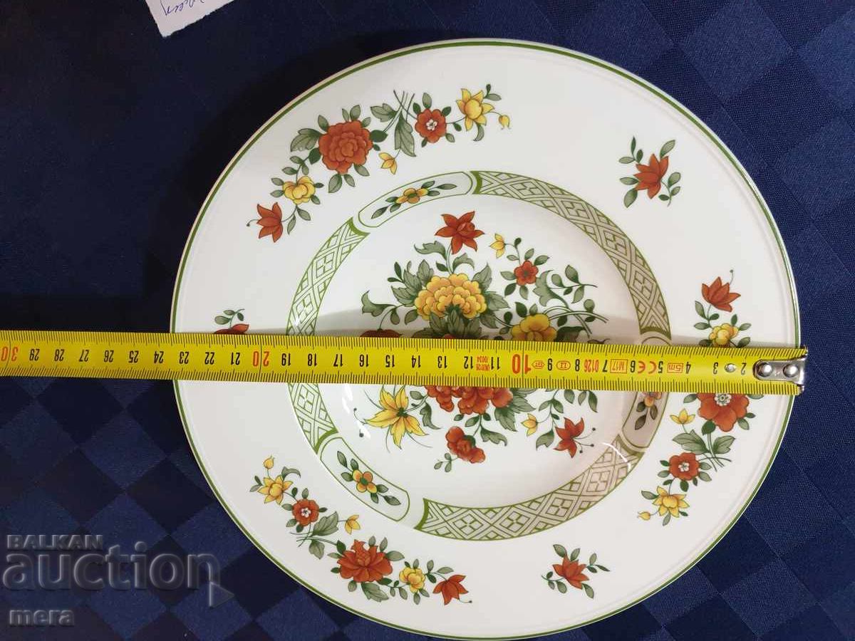 Auction  Porcelain set Villeroy & Boch Summerday