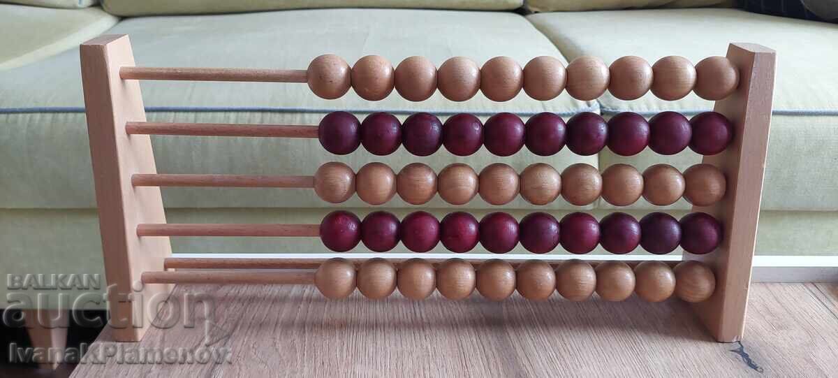 Wooden retro abacus, excellent for connoisseurs Wooden retro abacus, excellent for connoisseurs