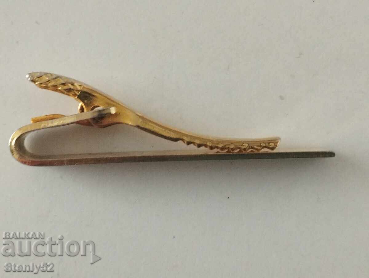 Παλιά καρφίτσα γραβάτας. με τιμή 10.00 BGN | € 5.11 Παλιά καρφίτσα γραβάτας. με τιμή 10.00 BGN | € 5.11