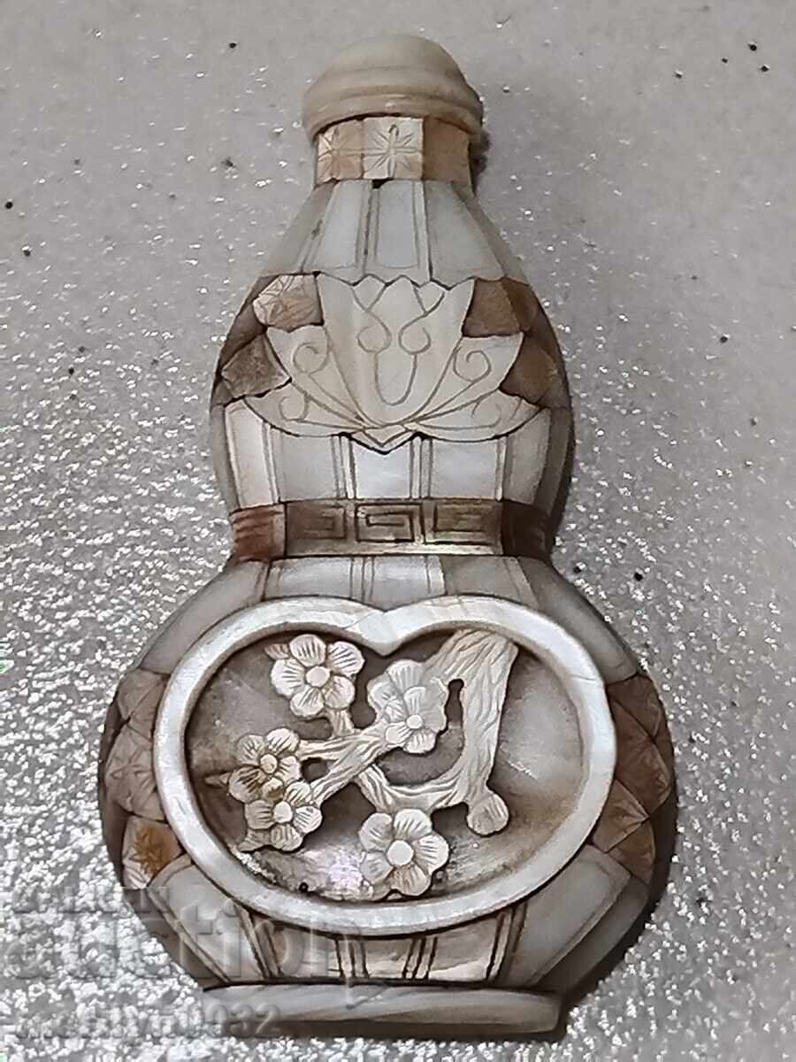 Mother-of-pearl perfume bottle of a hajiyka grandmother Jerusalem with price 199.90 BGN | € 102.21 Mother-of-pearl perfume bottle of a hajiyka grandmother Jerusalem with price 199.90 BGN | € 102.21