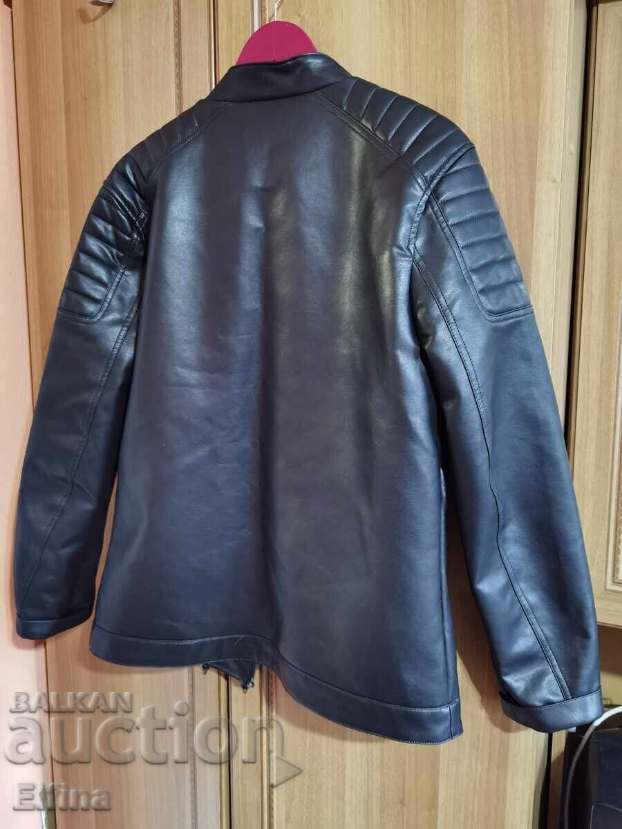 Geaca de piele pentru barbati XSIDE - noua cu preț 40.00 BGN | € 20.45 Geaca de piele pentru barbati XSIDE - noua cu preț 40.00 BGN | € 20.45