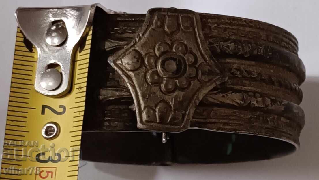 Аукцион Стара възрожденска гривна