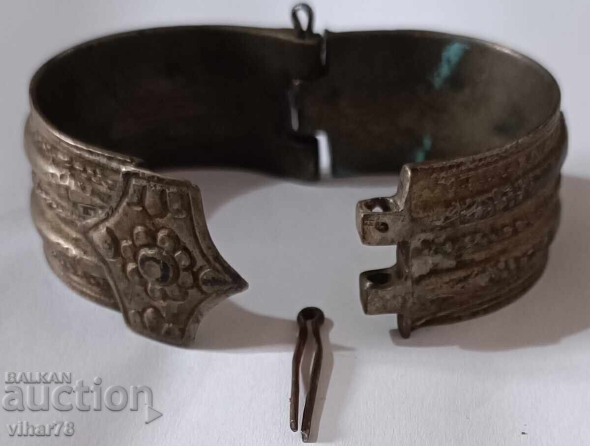 Стара възрожденска гривна - 7