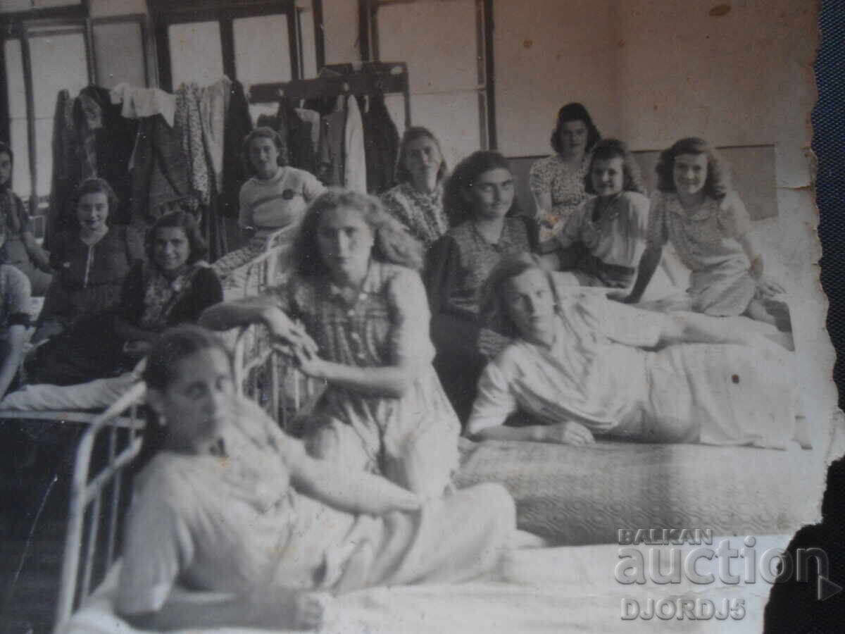 Auction old photo Auction old photo