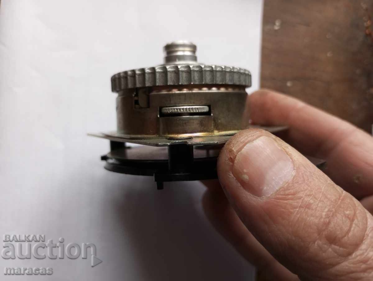 Επιτραπέζιο ρολόι. με τιμή 45.00 BGN | € 23.01 Επιτραπέζιο ρολόι. με τιμή 45.00 BGN | € 23.01