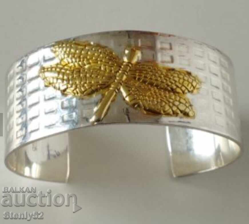 Bratara placata cu argint si inel placat cu rodiu. cu preț € 25.00 | 48.90 BGN