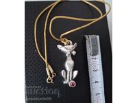 Винтидж сребърен талисман с рубин,,Коте"