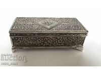 Metal jewelry box