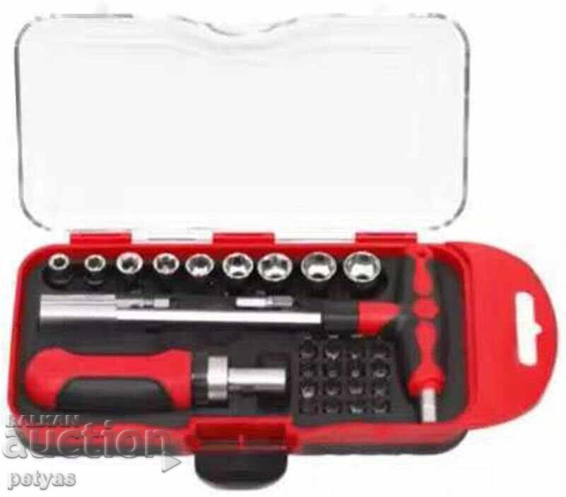 Delivery of Tool set of screwdrivers, bits, tips 29 pieces Delivery of Tool set of screwdrivers, bits, tips 29 pieces