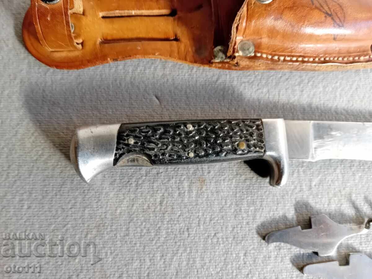 Delivery of KNIFE WITH INTERCHANGEABLE BLADES - P, DENEV - GABROVO Delivery of KNIFE WITH INTERCHANGEABLE BLADES - P, DENEV - GABROVO