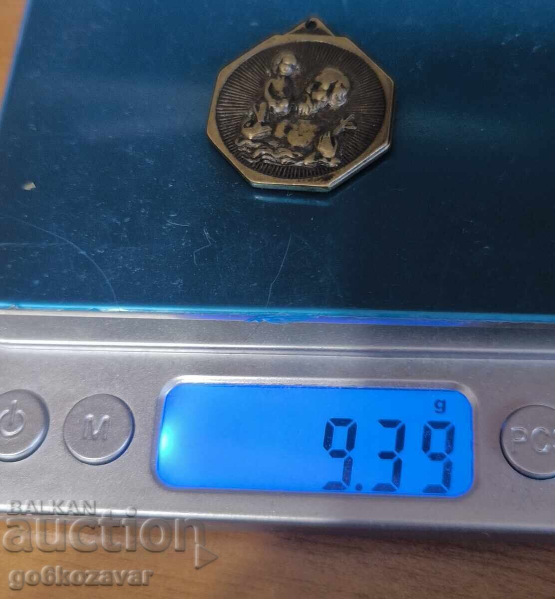 Auction Old Religious Medal Saint Christopher! Pendant, amulet. Auction Old Religious Medal Saint Christopher! Pendant, amulet.