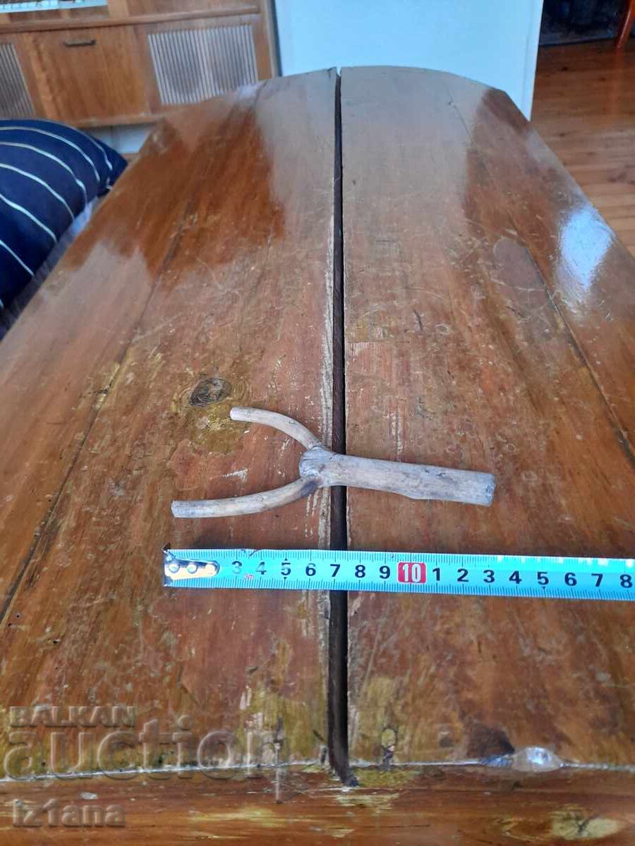 An old children's sling - 5 An old children's sling - 5