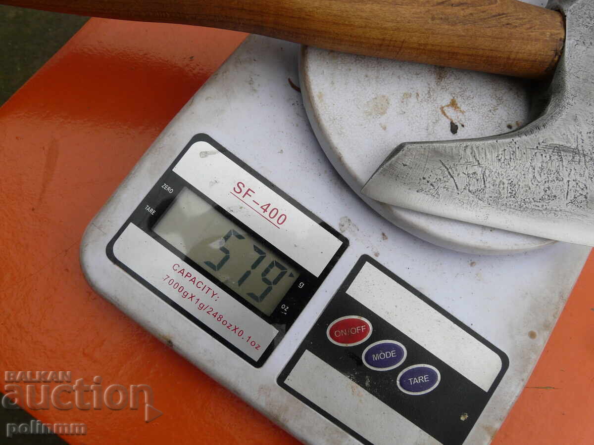 Παλιά σφυρήλατη αξίνα - 550 - 5 Παλιά σφυρήλατη αξίνα - 550 - 5