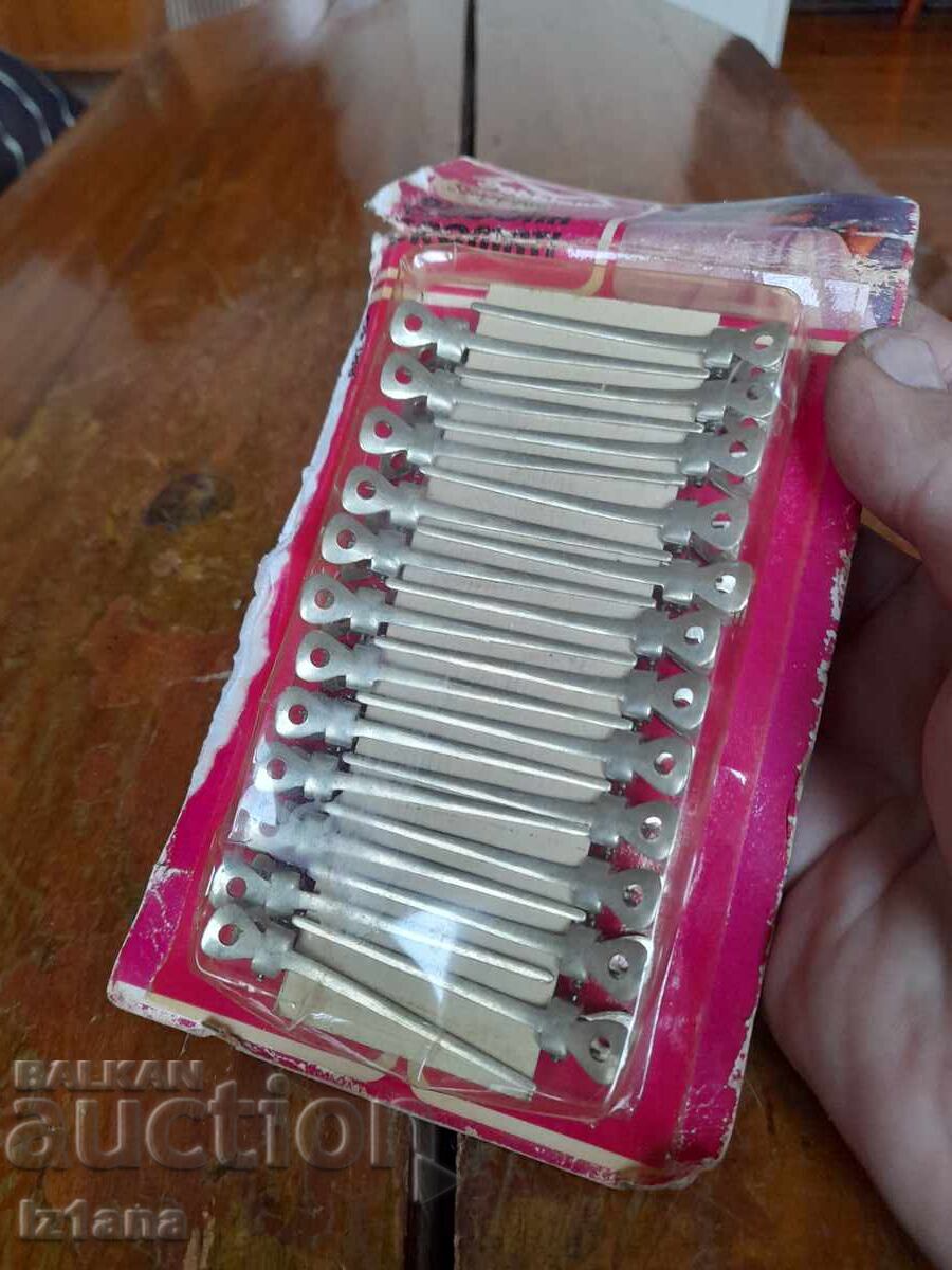 Old Phoebe, Phoebe with price 27.00 BGN | € 13.80 Old Phoebe, Phoebe with price 27.00 BGN | € 13.80