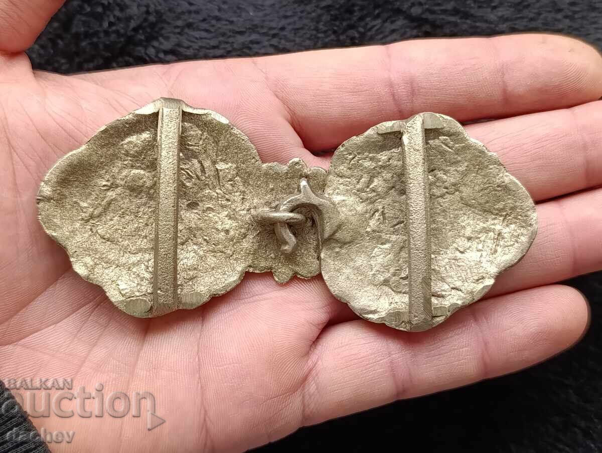 Delivery of Beautiful Renaissance Silver Pafti Pafti Costume Jewelry 19C