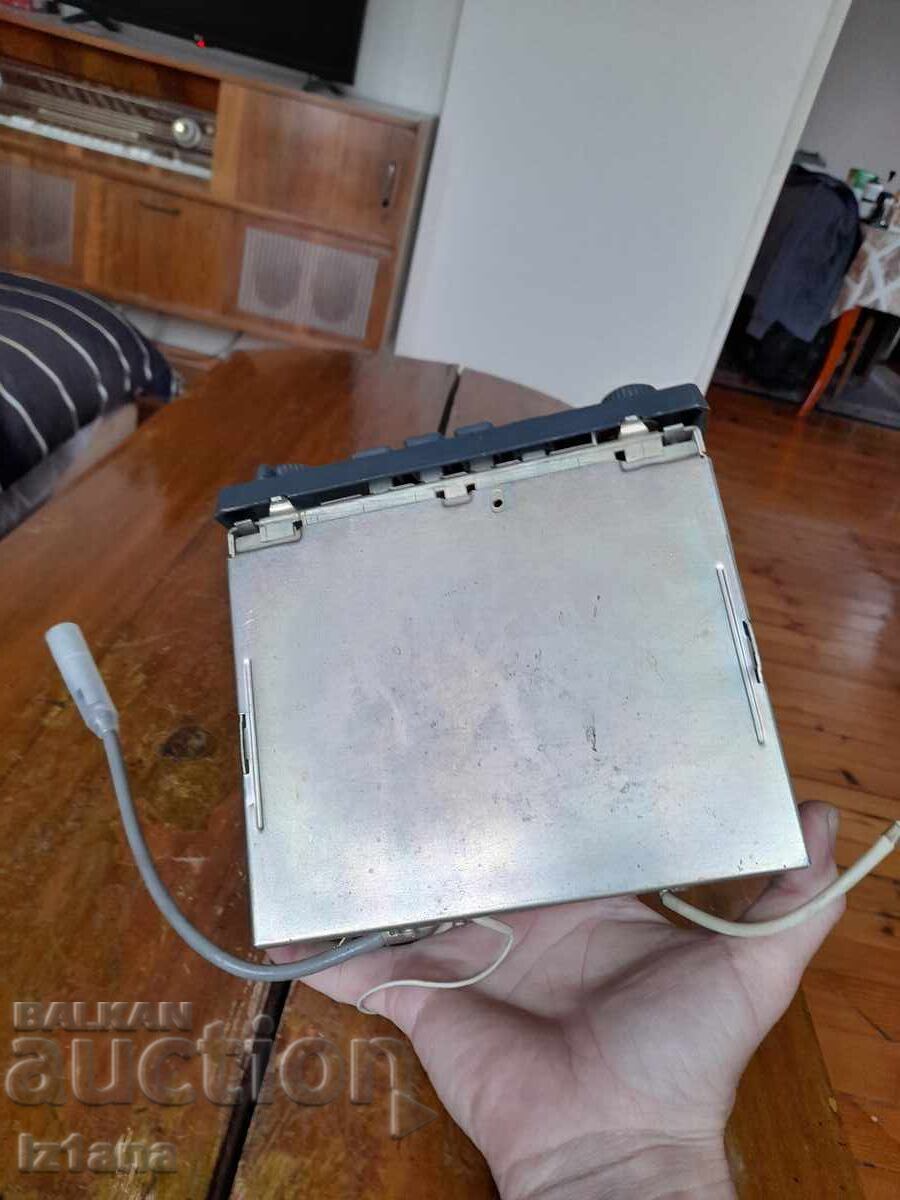 Old car radio, radio receiver Bylina for VAZ 2108 - 6 Old car radio, radio receiver Bylina for VAZ 2108 - 6