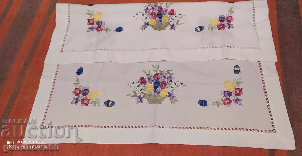 Delivery of Beautiful new embroidered tablecloth