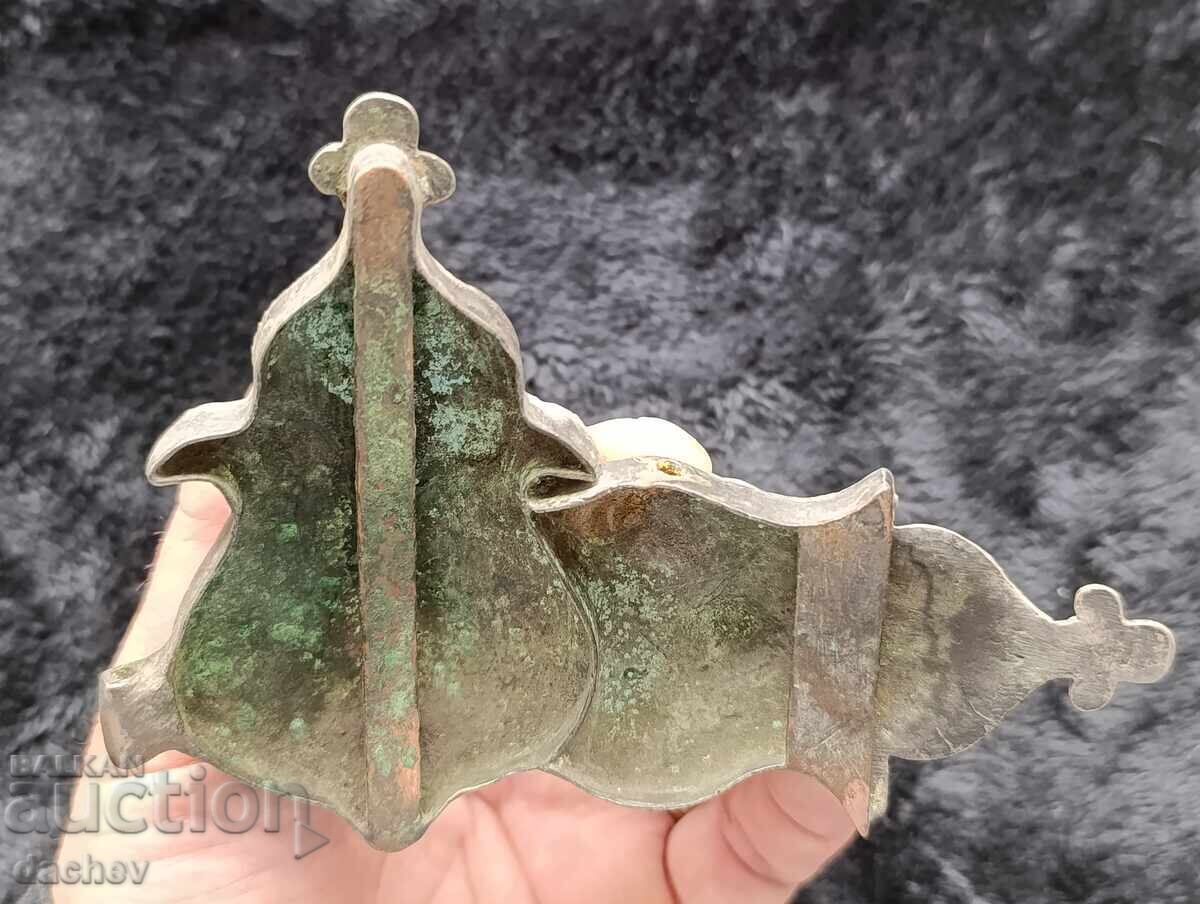 Livrarea Costum renascentist Kyustendil Pafta din argint secolul al XIX-lea