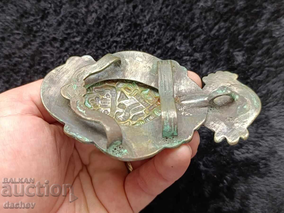 Δημοπρασία Αναγεννησιακή ασημένια στολή ζώνης με μισή πόρπη 19ου αιώνα