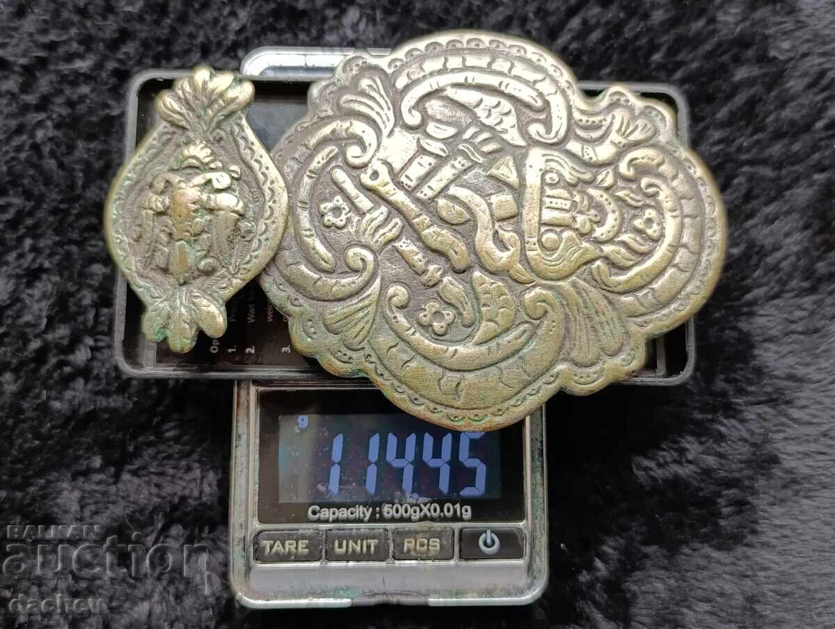 Delivery of Renaissance Silver Half Buckle Belt Costume 19th Century Delivery of Renaissance Silver Half Buckle Belt Costume 19th Century