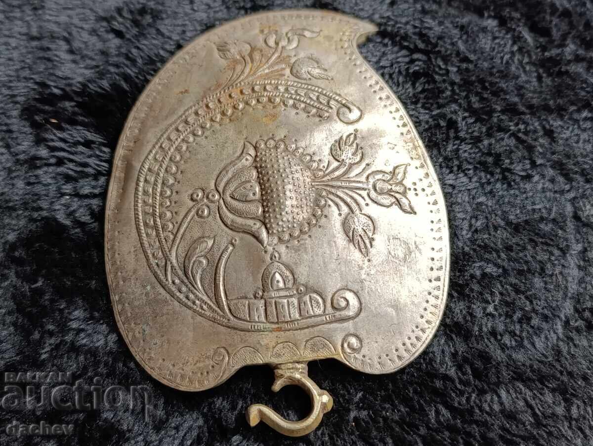 Delivery of Renaissance Silver Half Buckle Belt Costume 19th Century