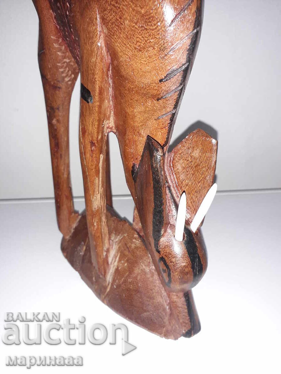 Delivery of LARGE WOOD CARVING.FIGURE. 1.447 KG Delivery of LARGE WOOD CARVING.FIGURE. 1.447 KG