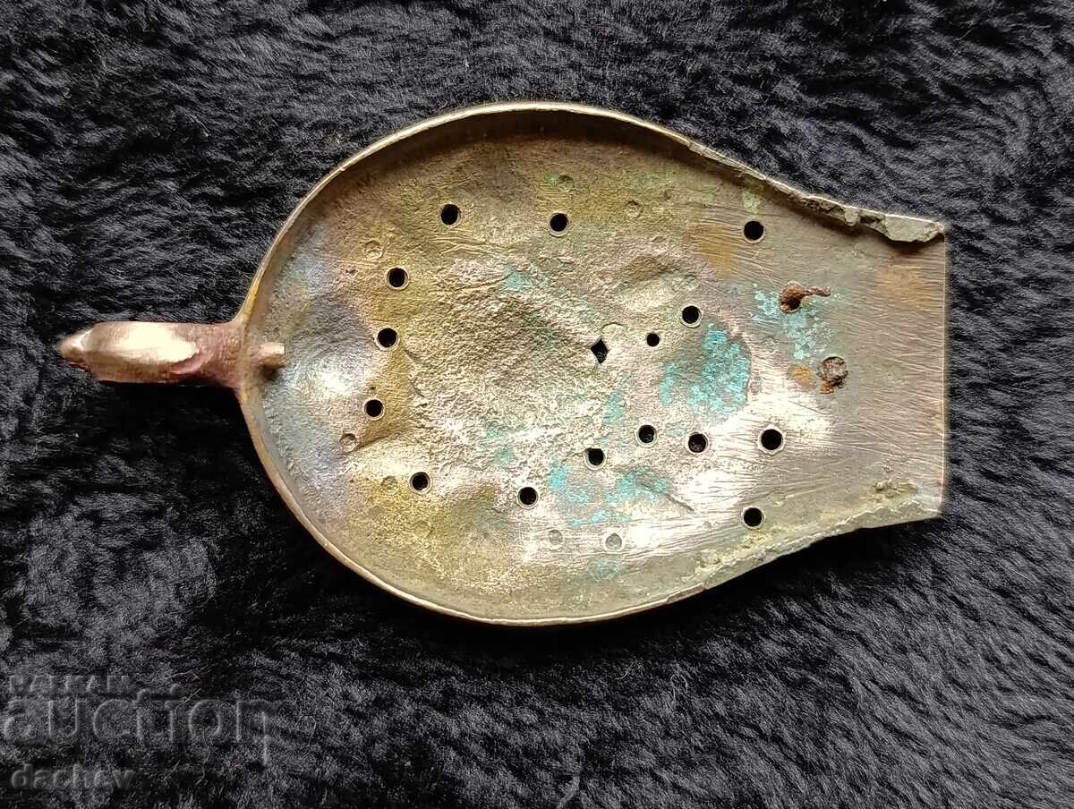 Delivery of Renaissance Silver Half Buckle Belt Costume 19th Century