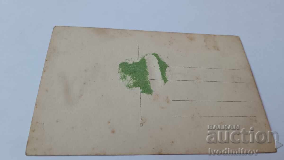 Photo Workers in a brickyard with price 9.45 BGN | € 4.83