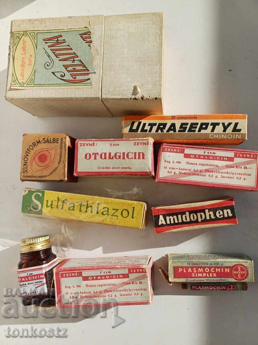 Medicamente vechi umplute în 1940.