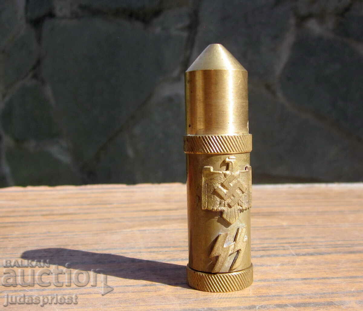 Γερμανικό στρατιωτικό φυσίγγιο αναπτήρα βενζίνης Β' Παγκοσμίου Πολέμου με τιμή 80.00 BGN | € 40.90 Γερμανικό στρατιωτικό φυσίγγιο αναπτήρα βενζίνης Β' Παγκοσμίου Πολέμου με τιμή 80.00 BGN | € 40.90