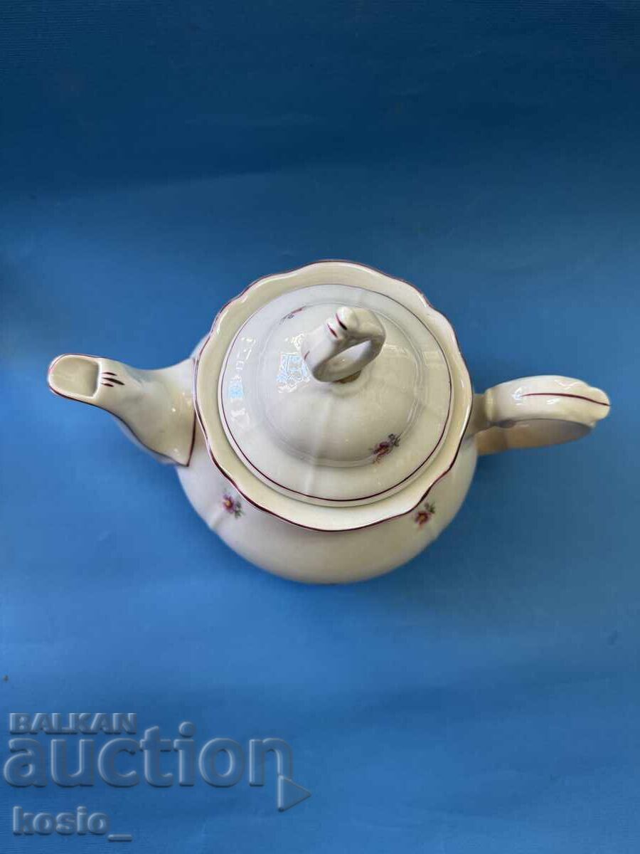 Auction Bulgarian porcelain teapot 1957 Auction Bulgarian porcelain teapot 1957